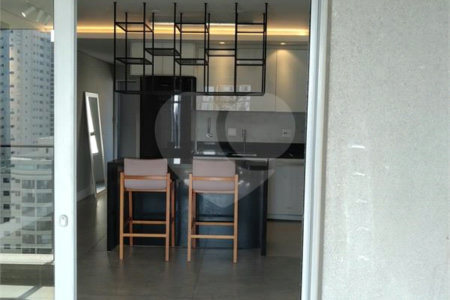 Apartamento para alugar com 1 suíte em Vila Nova Conceição, São Paulo, SP