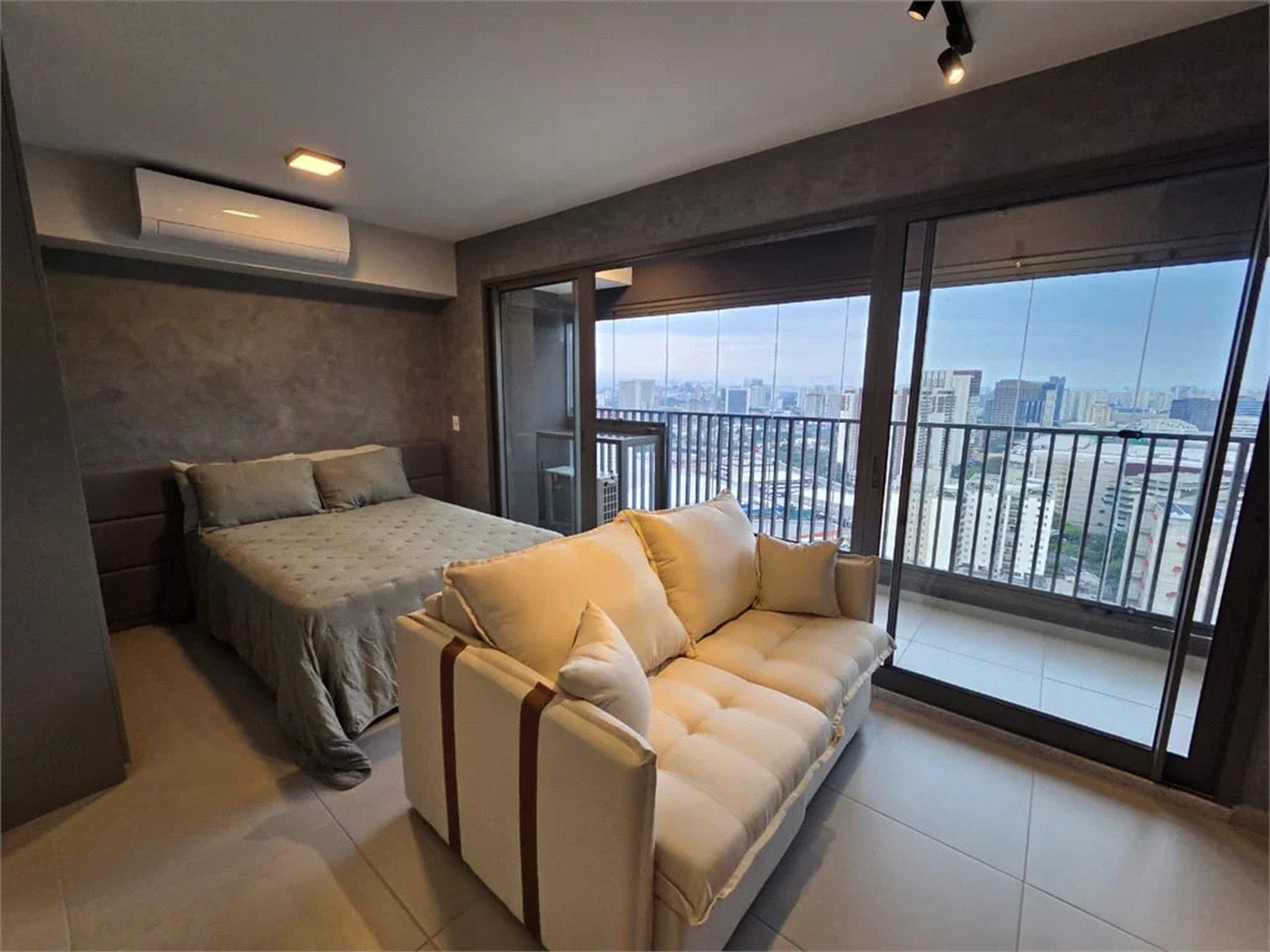 Apartamento à venda com 1 suíte em Vila Pompéia, São Paulo, SP