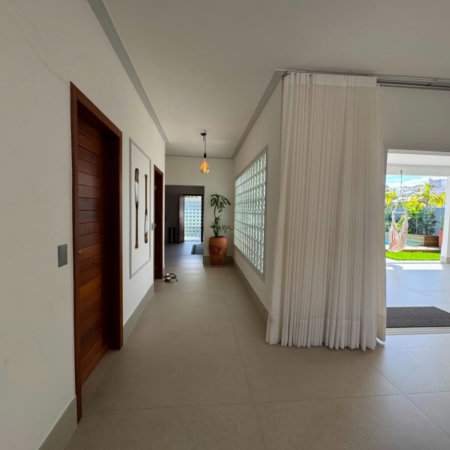 Casa para alugar com 2 suítes, no condomínio Outeiro São Francisco, Porto Seguro - BA