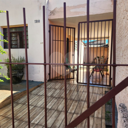 Casa à venda com 3 quartos em Vila Suconasa, Araraquara, SP