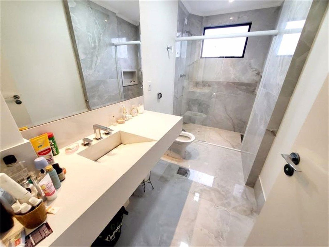 Apartamento Residencial à venda, Gonzaga, Santos - AP1919.