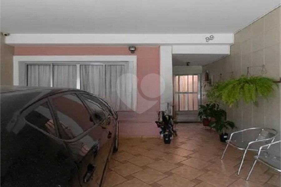 Casa à venda com 3 quartos, sendo 1 suíte, em Vila Gustavo, São Paulo, SP