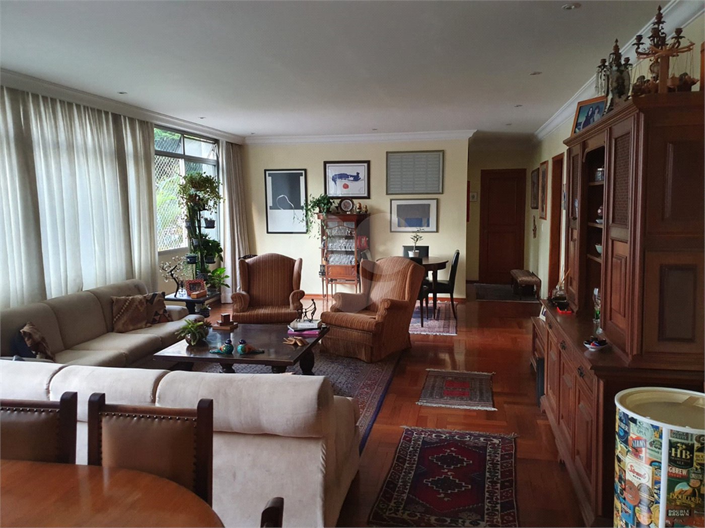 Apartamento à venda com 3 quartos, sendo 2 suítes, em Itaim Bibi, São Paulo, SP