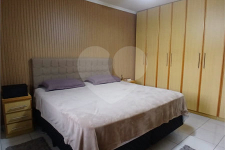 Casa à venda com 3 quartos, sendo 1 suíte,  em Alto Ipiranga, Mogi das Cruzes, SP