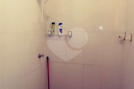 Sobrado à venda com 5 quartos em João Aranha, Paulínia, SP