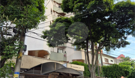 Apartamento à venda com 3 quartos, sendo 1 suíte,  em Mooca, São Paulo, SP