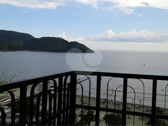 Apartamento à venda com 3 quartos, sendo 1 suíte,  em Aparecida, Santos, SP