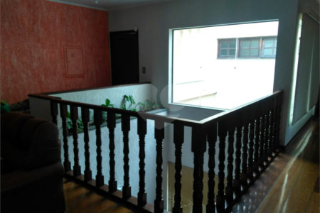 Casa à venda com 3 quartos, sendo 2 suítes,  em Vila Suissa, Mogi das Cruzes, SP