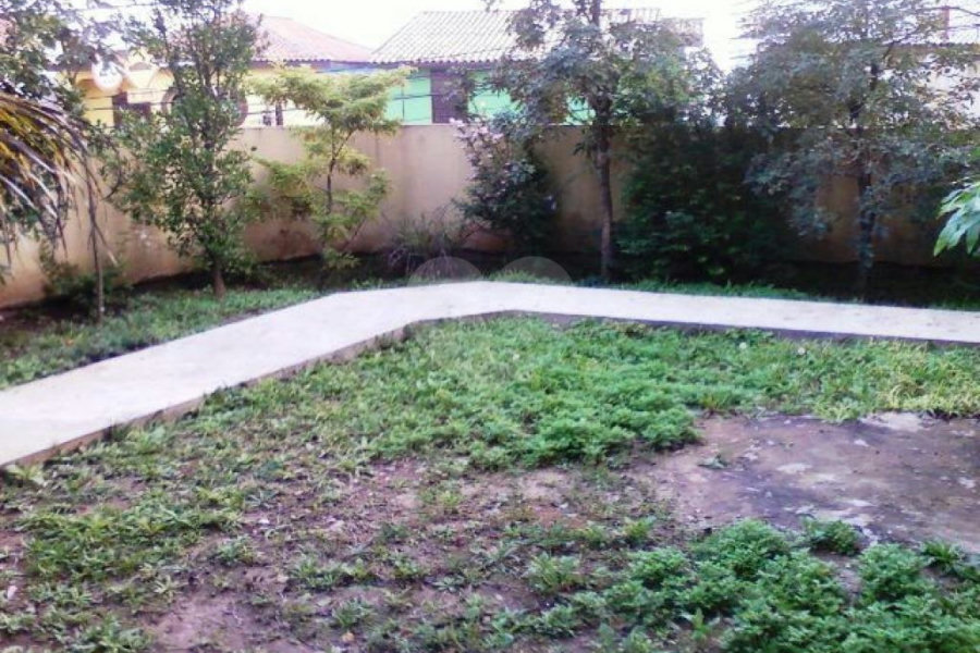 Sobrado à venda com 4 quartos, sendo 2 suítes, em Jardim Virginia Bianca, São Paulo, SP