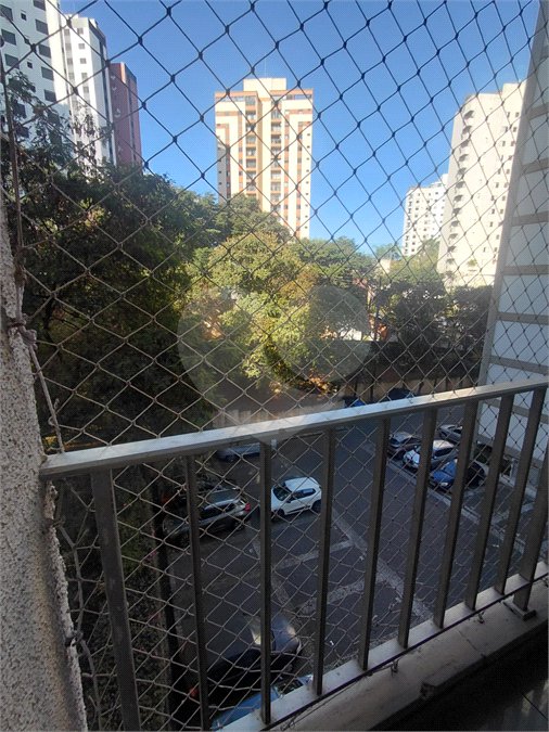 Apartamento para alugar com 4 quartos, sendo 1 suíte, em Vila Sônia, São Paulo, SP