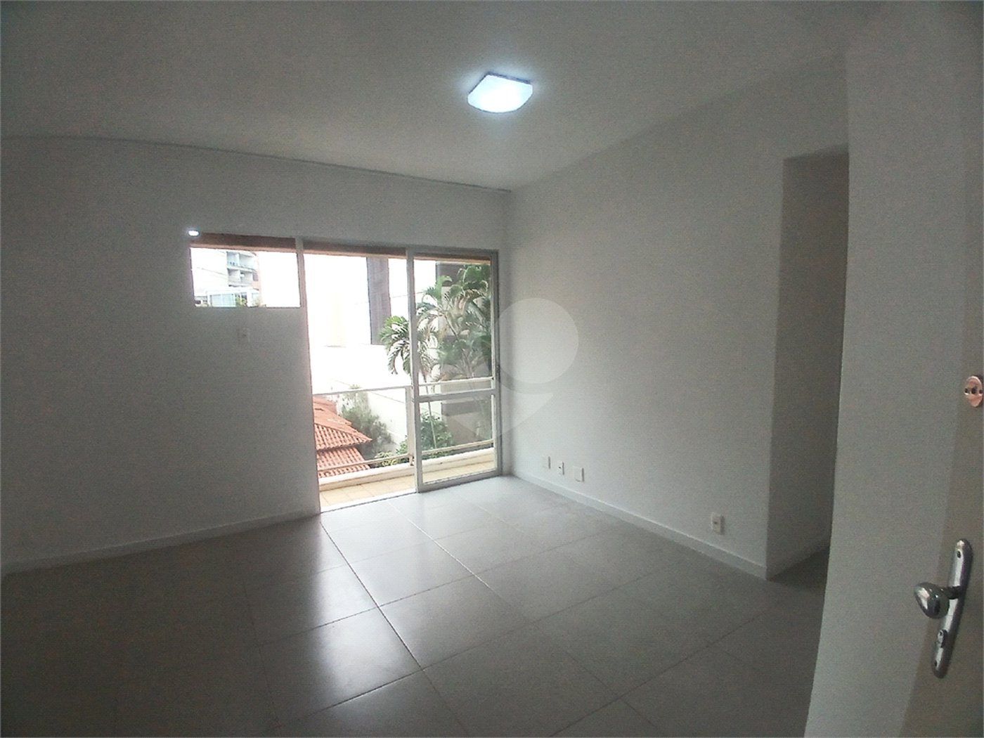 Apartamento à venda com 2 quartos, sendo 1 suíte, em Lagoa, Rio de Janeiro, RJ