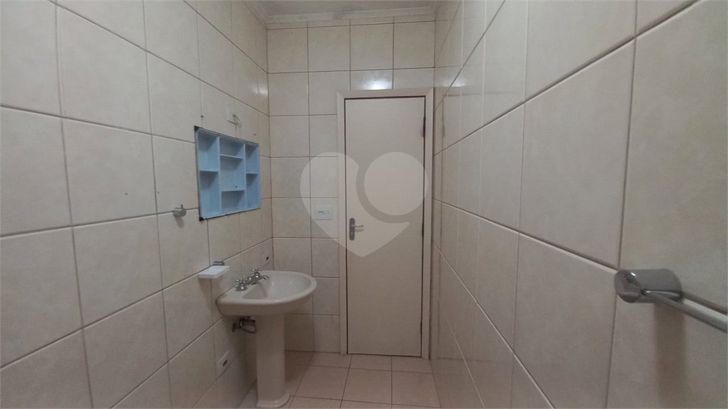 Casa para alugar com 3 quartos, sendo 1 suíte, em Jardim Bonfiglioli, São Paulo, SP
