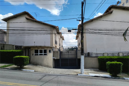 Casa à venda com 3 quartos, sendo 1 suíte,  em Nova Petrópolis, São Bernardo do Campo, SP