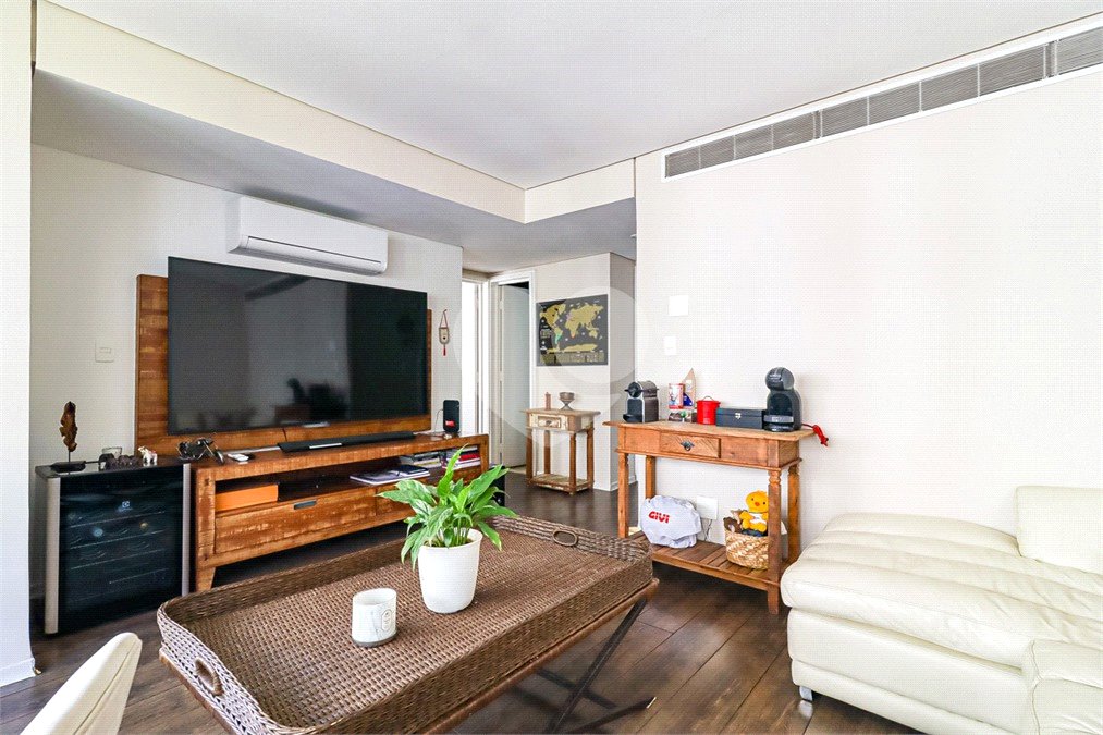 Apartamento à venda com 1 suíte em Jardim Paulista, São Paulo, SP