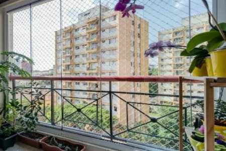Apartamento à venda com 3 quartos, sendo 1 suíte,  em Jardim Monte Kemel, São Paulo, SP