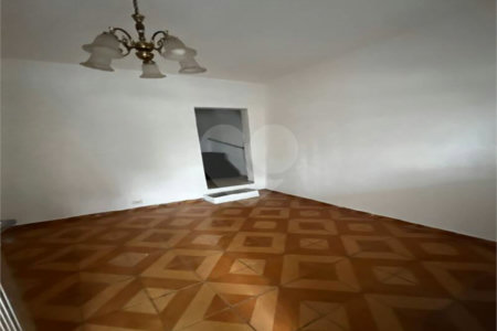 Sobrado à venda com 3 quartos em Americanópolis, São Paulo, SP
