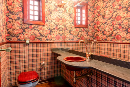 Casa à venda com 4 quartos, sendo 3 suítes,  no condomínio Vila das Flores, São Paulo - SP