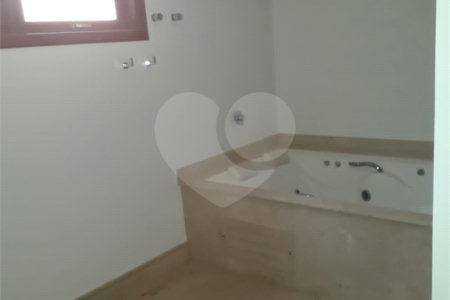 Casa à venda com 4 suítes no condomínio Jardim Vila Paradiso, Indaiatuba - SP