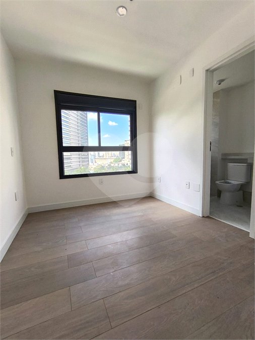 Apartamento à venda ou para alugar com 3 suítes em Água Branca, São Paulo, SP