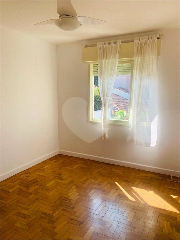 Casa de Vila à venda com 4 quartos, sendo 2 suítes, em Alto da Boa Vista, São Paulo, SP