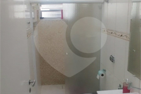 Apartamento à venda com 2 quartos em Maracanã, Praia Grande, SP