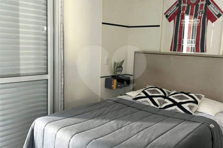 Apartamento à venda com 4 quartos, sendo 2 suítes,  em Vila Andrade, São Paulo, SP