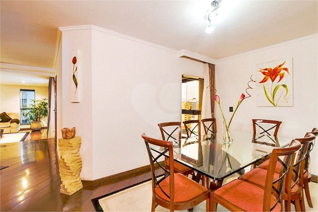 Apartamento à venda com 4 quartos, sendo 3 suítes, em Santana, São Paulo, SP