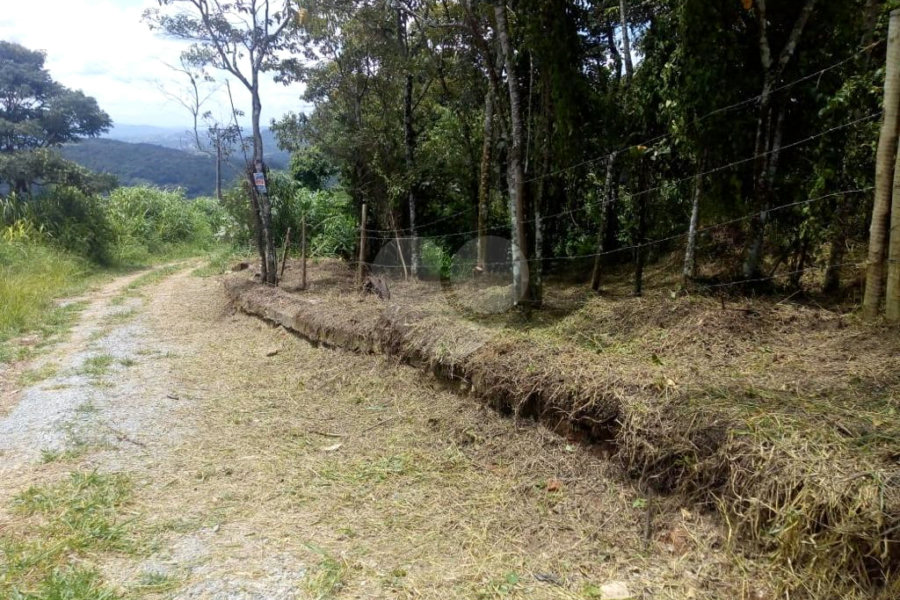 Terreno à venda no condomínio Sausalito, Mairiporã - SP