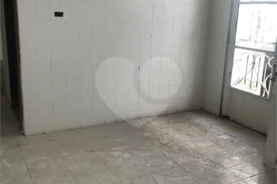 Sobrado à venda com 3 quartos em Vila Sacadura Cabral, Santo André, SP