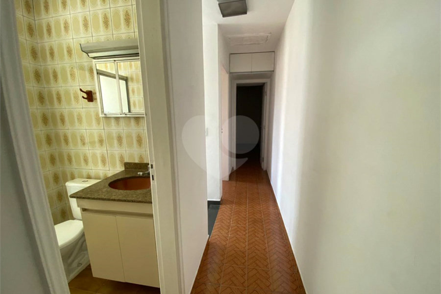 Sobrado à venda com 3 quartos, sendo 1 suíte, em Saúde, São Paulo, SP