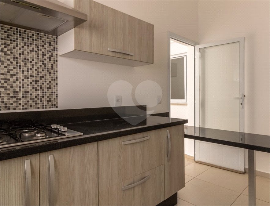 Casa à venda com 3 quartos, sendo 1 suíte, no condomínio Golden Park Residence II, Sorocaba - SP