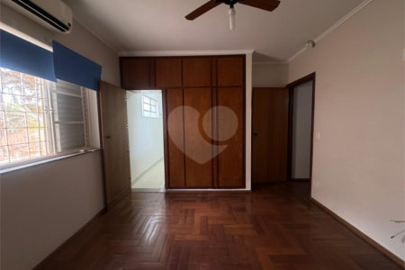 Casa à venda com 3 quartos, sendo 2 suítes, em Alto da Boa Vista, Ribeirão Preto, SP