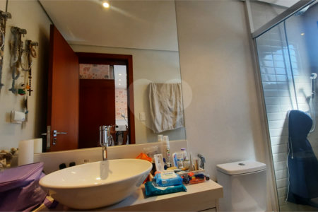 Apartamento à venda com 4 quartos, sendo 2 suítes, em Morumbi, São Paulo, SP