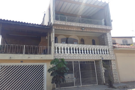 Casa à venda com 2 quartos em Jardim Moreira, Guarulhos, SP