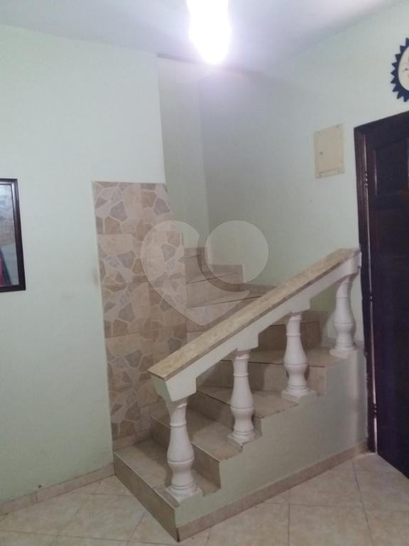 Sobrado à venda com 3 quartos, sendo 1 suíte, em Jardim Maria Duarte, São Paulo, SP