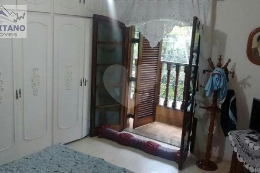 Casa à venda com 5 quartos, sendo 3 suítes,  em Tremembé, São Paulo, SP