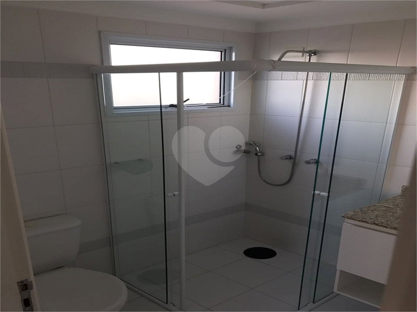 Apartamento à venda com 3 quartos, sendo 1 suíte, em Parque Campolim, Sorocaba, SP