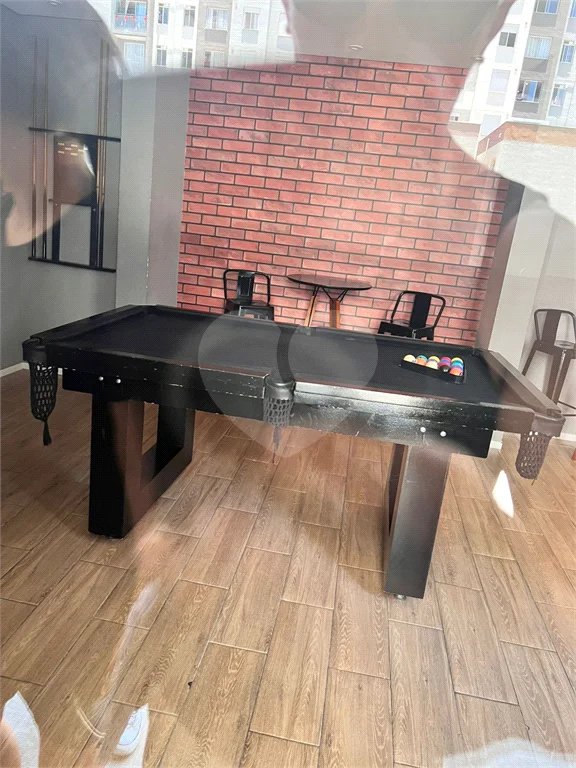 Apartamento com 2 dormitórios , à venda em Itaquera.