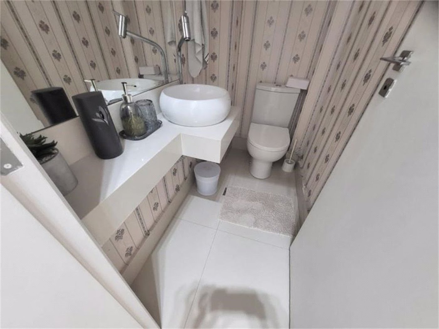 Apartamento Residencial à venda, Itararé, São Vicente - AP1404.