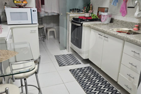 Apartamento à venda com 2 quartos em Vila Medeiros, São Paulo, SP