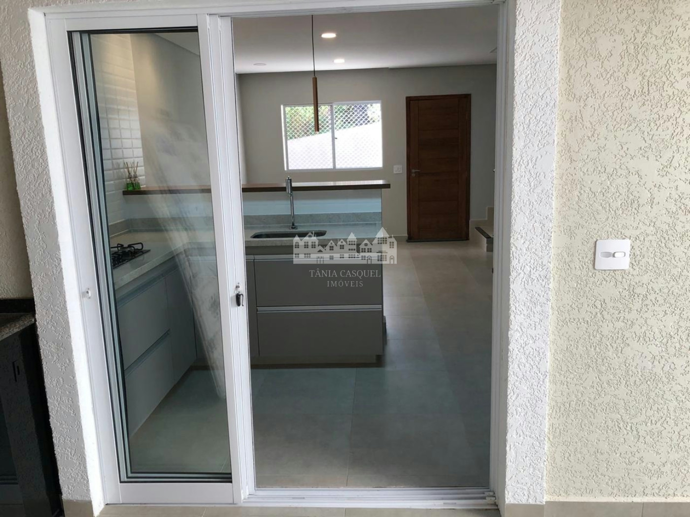 Casa à venda com 2 quartos em Jardim Imperial, Atibaia, SP