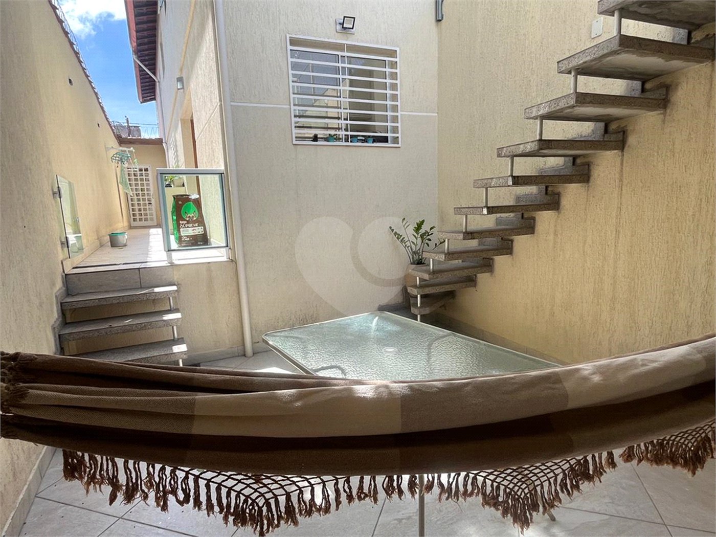 Sobrado à venda com 3 quartos, sendo 1 suíte, em Jaçanã, São Paulo, SP