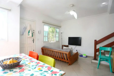 Encante-se com esta casa em condomínio na Vila Gomes!