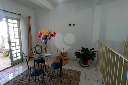 Casa à venda com 3 suítes em Jardim Nova Era, Itapetininga, SP