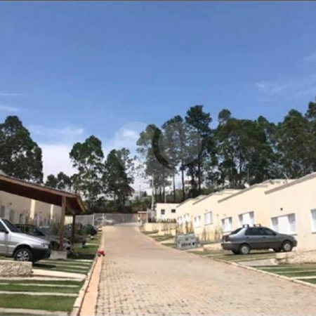 Casa à venda com 3 quartos no condomínio Residencial Vila D`ouro, Cotia - SP