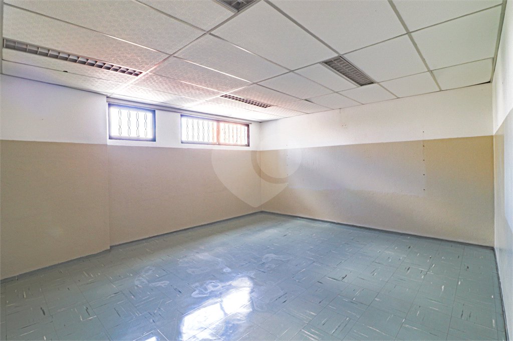 Prédio à venda em Vila Gomes, São Paulo, SP
