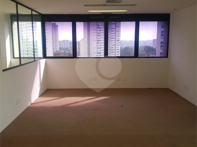 Sala à venda em Alto da Boa Vista, São Paulo, SP