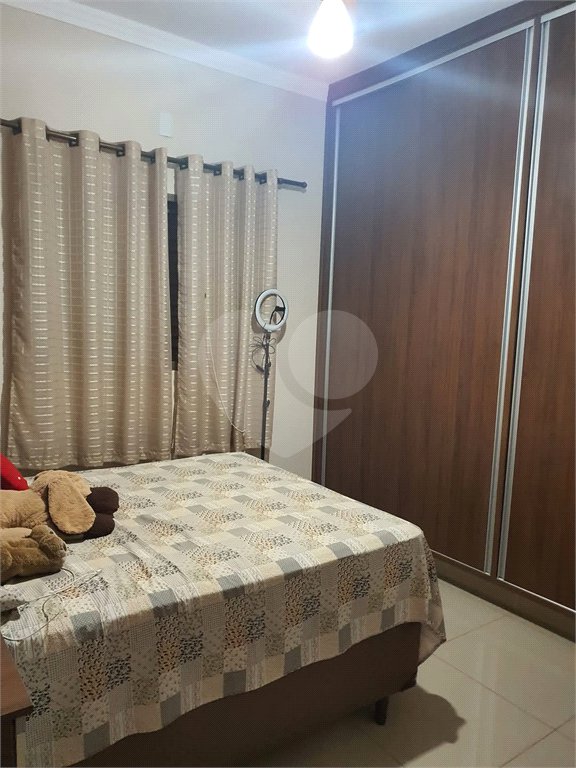 Casa à venda com 3 quartos, sendo 1 suíte, no Centro, Araraquara, SP