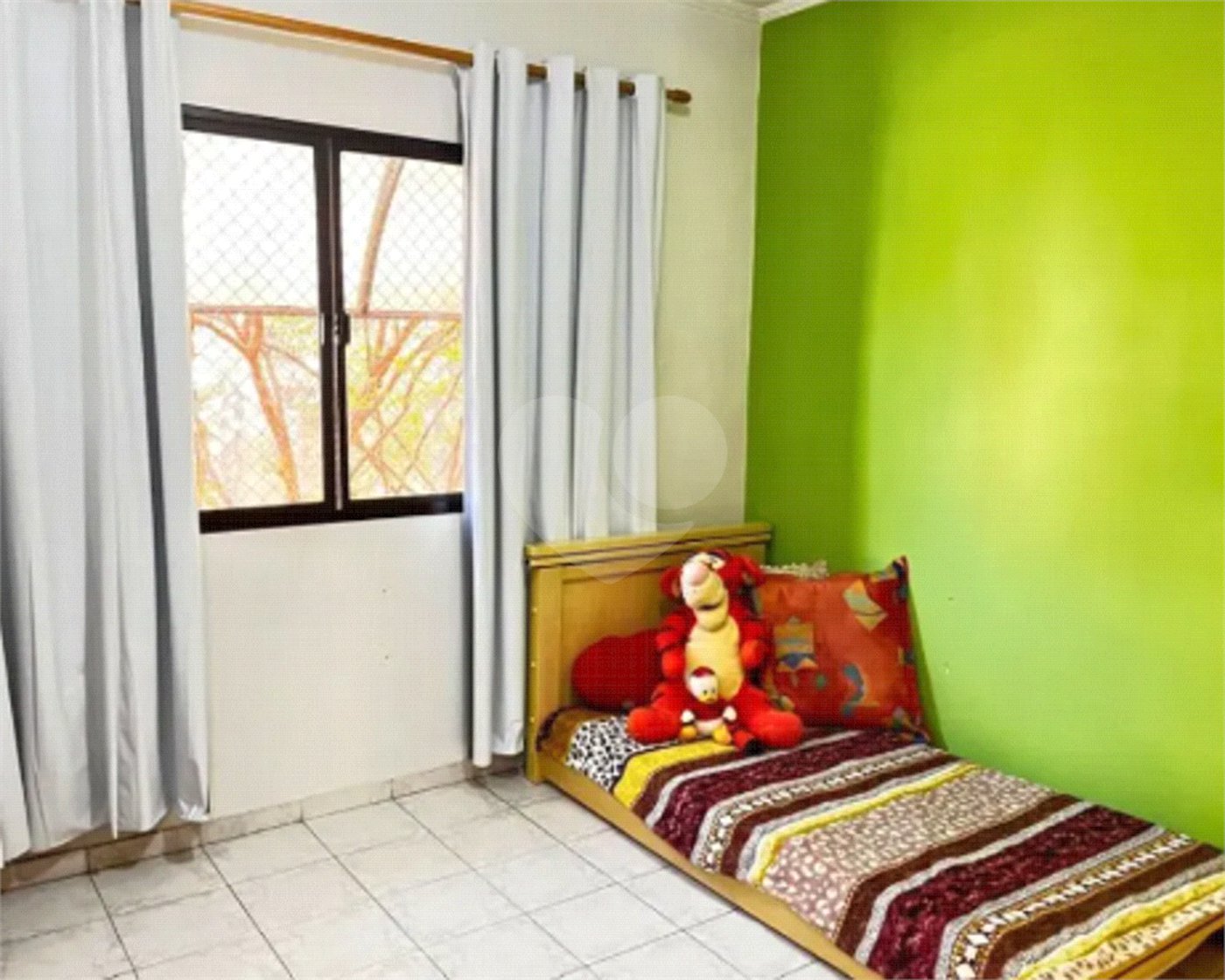Sobrado à venda com 5 quartos, sendo 1 suíte,  em Tremembé, São Paulo, SP
