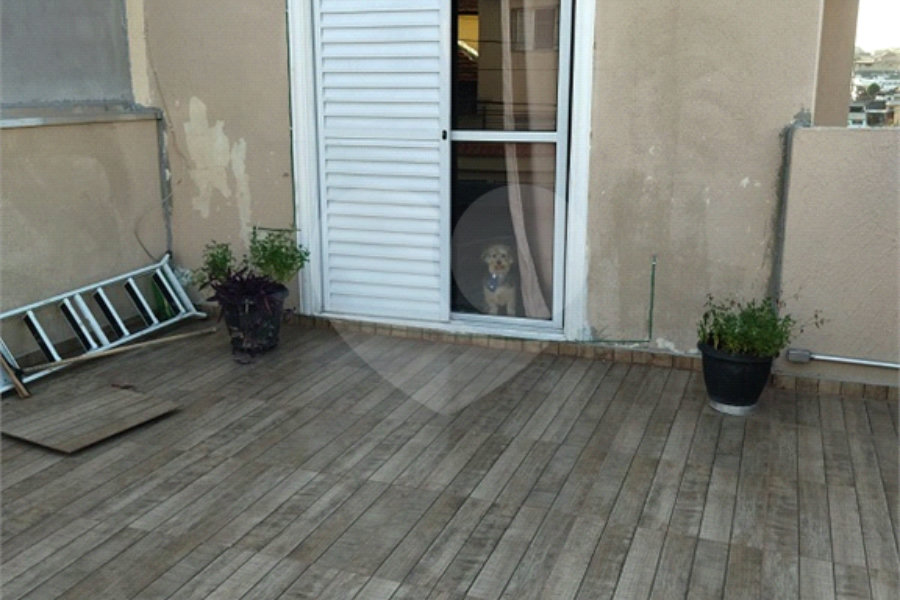 Sobrado à venda com 3 quartos em Artur Alvim, São Paulo, SP